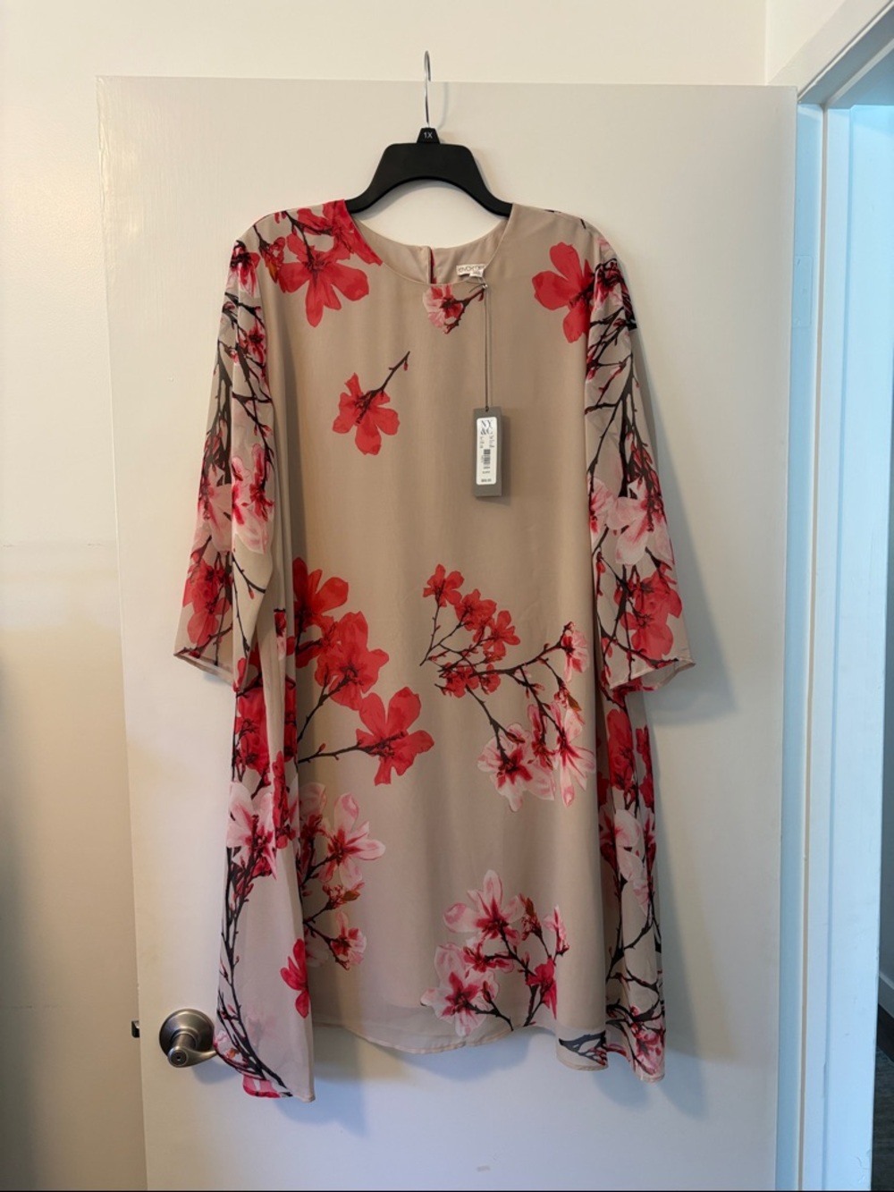 New York & Company Beige Tunic with Red and Pink Floral Print